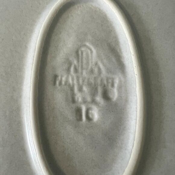 Pfaltzgraff Yorktowne Pattern Stoneware Serving Platter Blue Flower on White - Picture 3 of 5